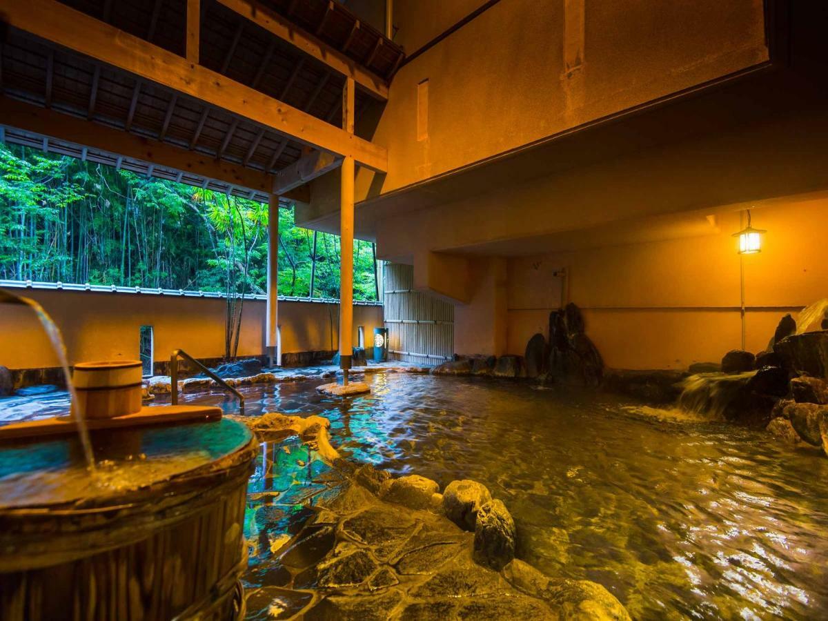 Yumoto Sakakibarakan Tsu Exterior photo
