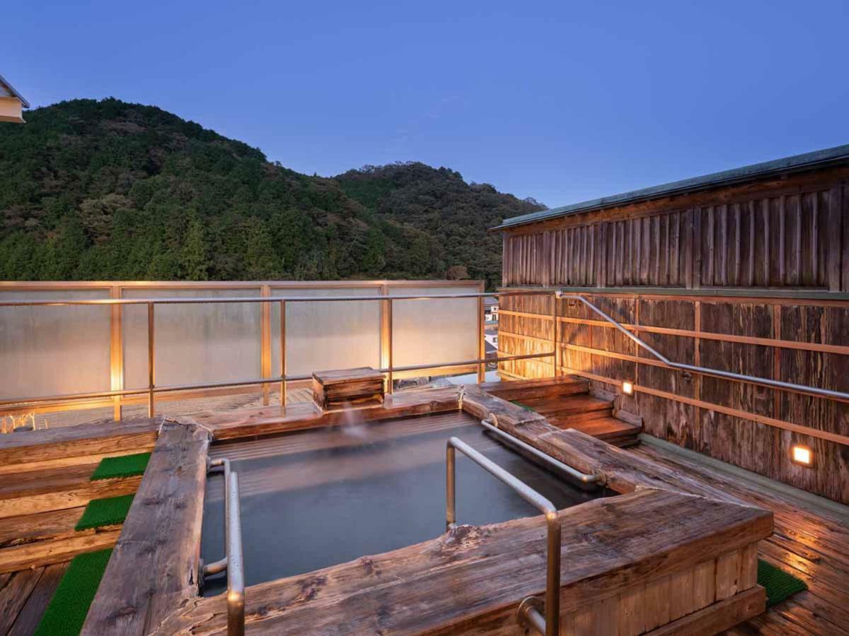 Yumoto Sakakibarakan Tsu Exterior photo