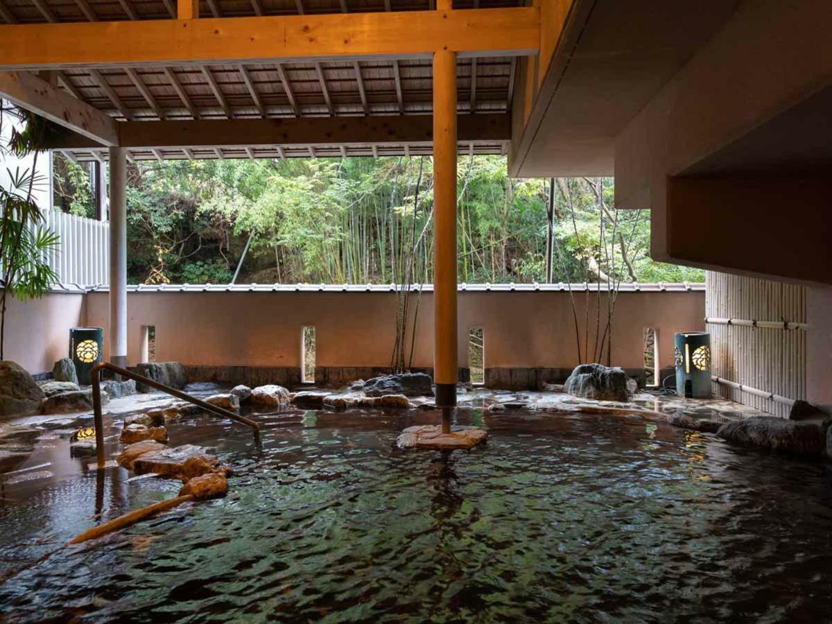 Yumoto Sakakibarakan Tsu Exterior photo